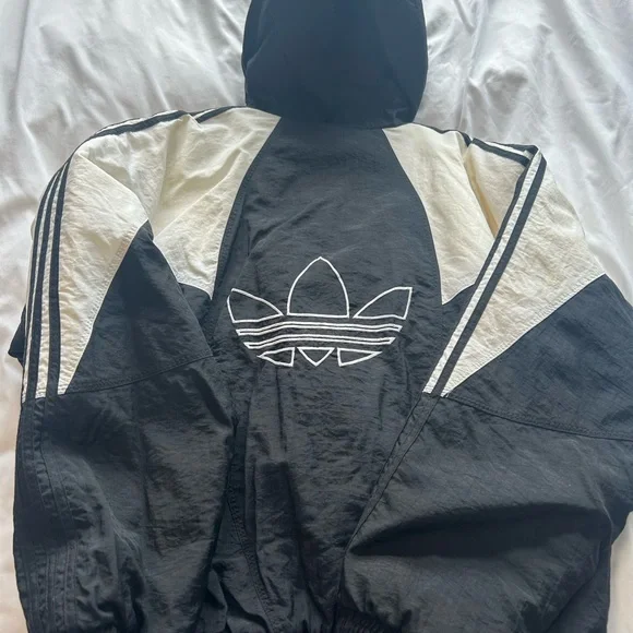 Adidas Men’s Black and White Puffer Hooded Jacket - Picture 6 of 8
